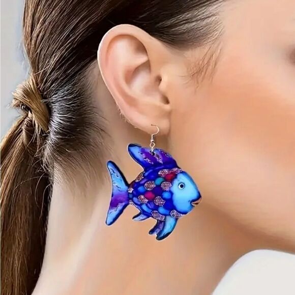 Hand crafted dangle earrings - Picture 2 of 5